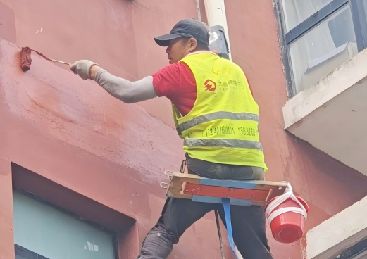 快问快答21：住一楼、中层、顶楼漏水原因一样吗？不同楼层漏水特点详解